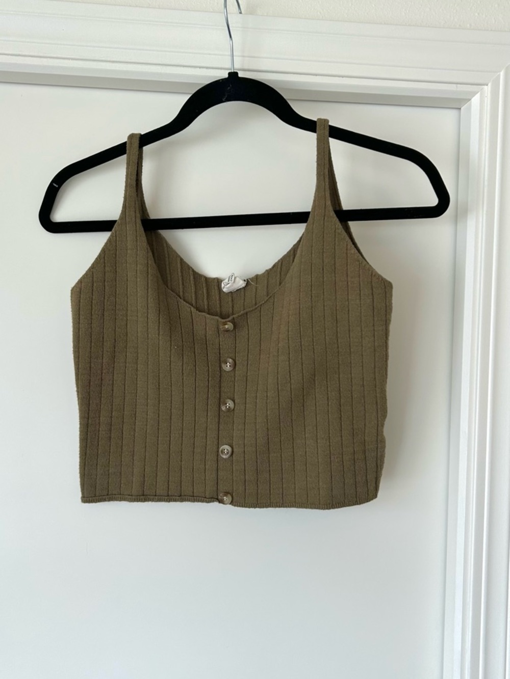 Ribbed Button-Front Crop Tank in Olive